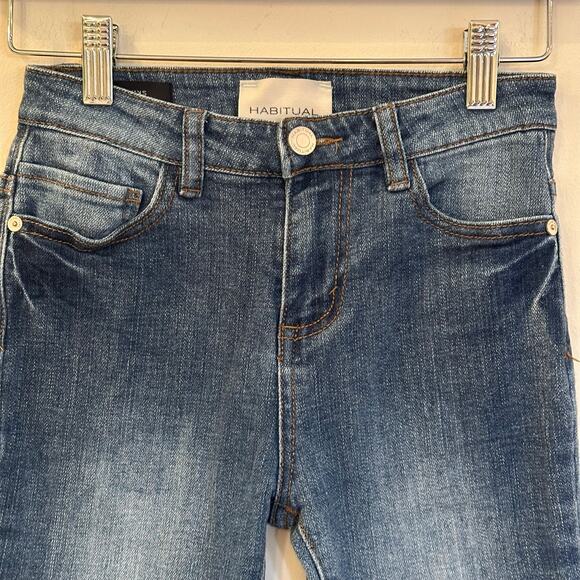 Habitual Girl Mid Rise Skinny Jeans sz 10 Distressed Frayed Hem - Picture 9 of 9